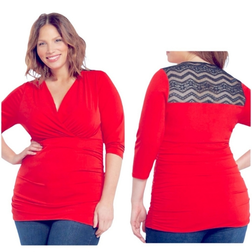 TORRID Shirred Top Red V-Neck Black Lace Back Cinched Blouse Plus 1X (14-16)